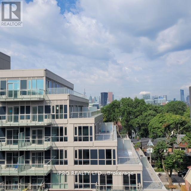 Photo principale - 150-150 Logan Ave