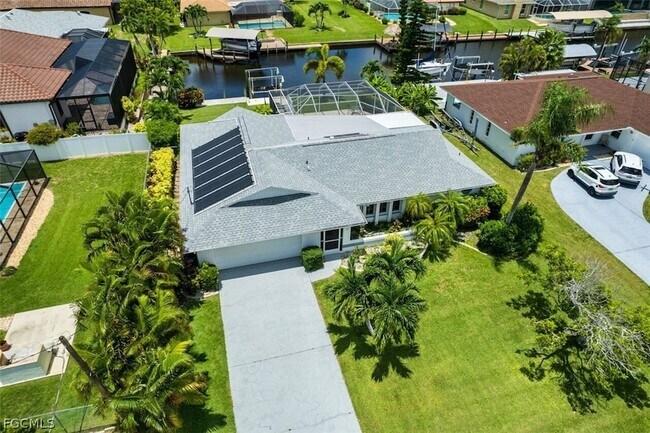 Foto del edificio - 5036 SW 9th Pl