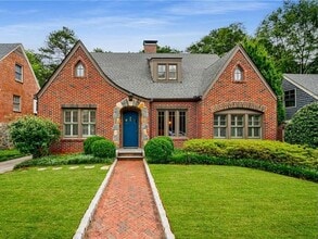 Building Photo - 1146 Cumberland Rd NE