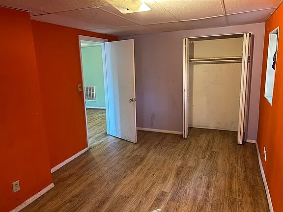 Foto del edificio - 1703 Singleton St