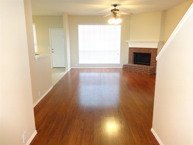 Building Photo - 8417 Vicksburg Lane