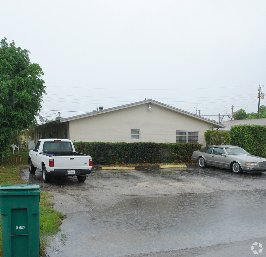 Foto del edificio - 1710-1720 NW 3rd Ave