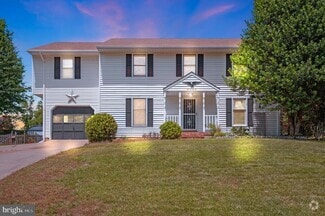 Building Photo - 5063 Tara Dr