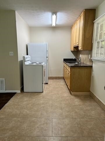 Foto del edificio - 6105 E Fayetteville Dr