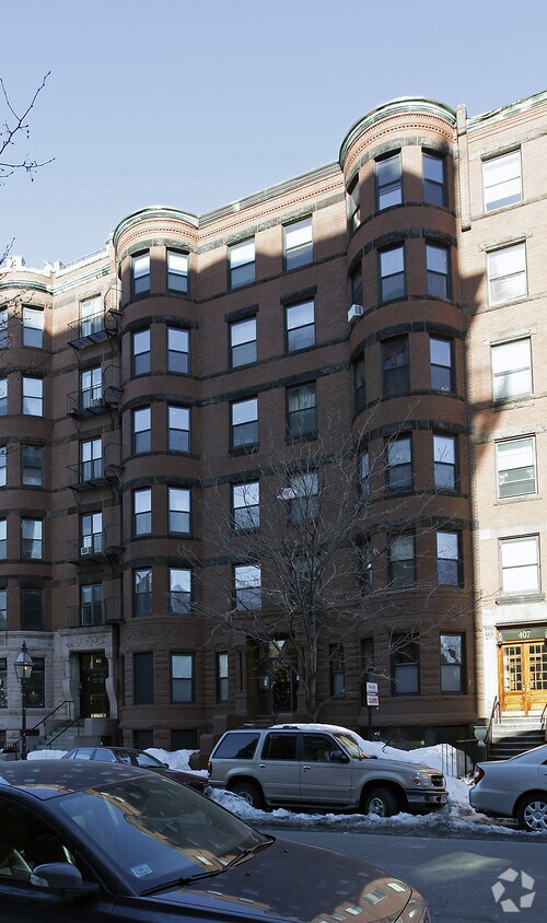 Building Photo - 409 Marlborough St