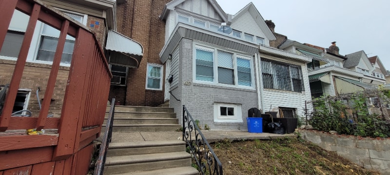 Primary Photo - 6519 Dorel St
