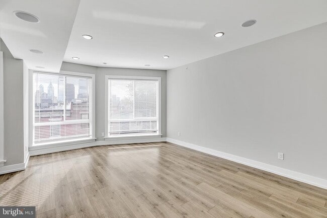 Foto del edificio - 1617 Brown St