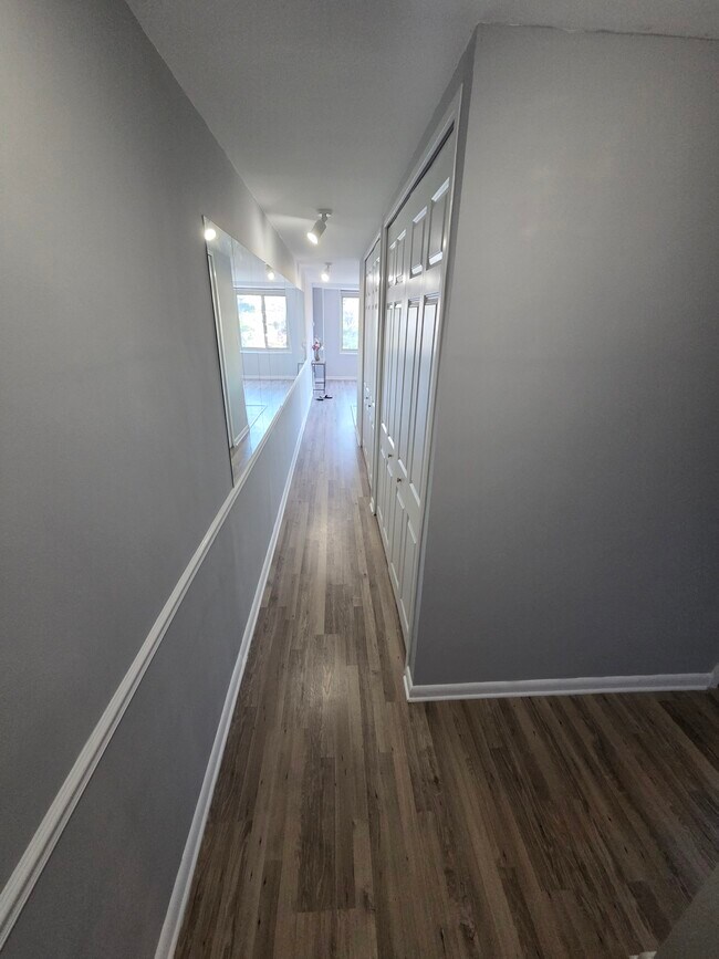 Entrada al condominio - 4000 Tunlaw Rd NW