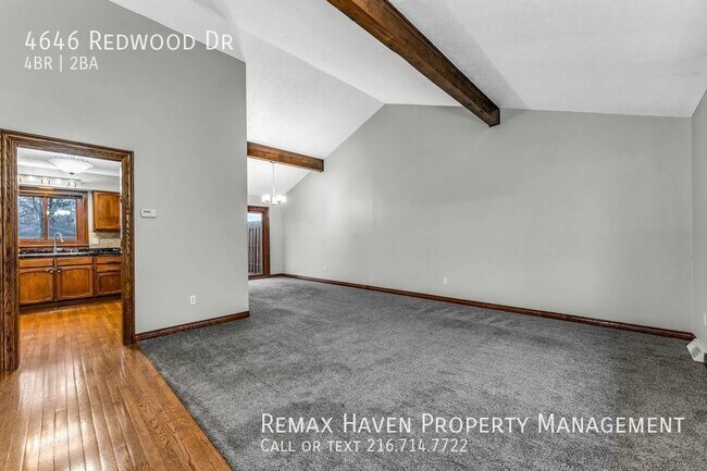 Foto del edificio - 4646 Renwood Drive,  Brunswick-  Incredibl...