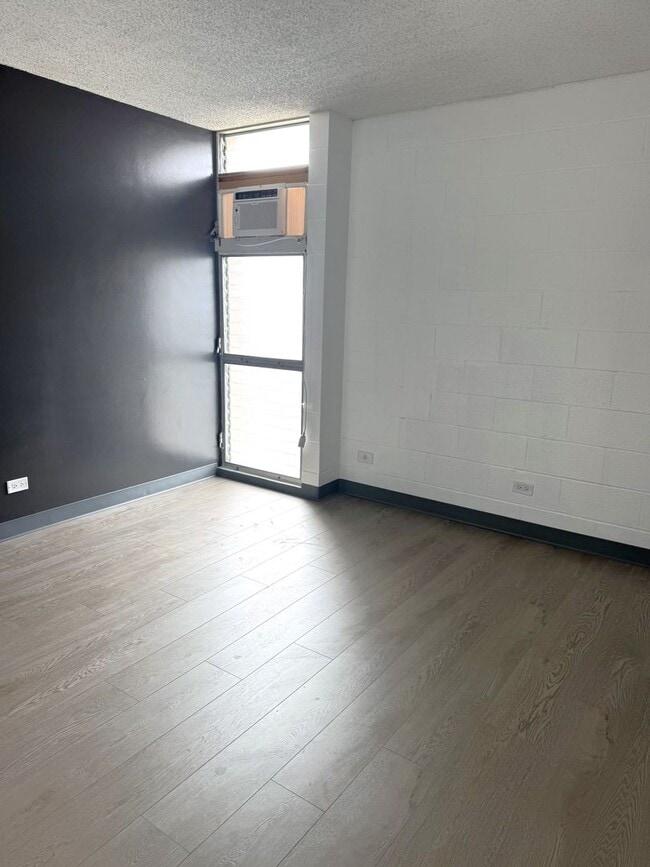 Foto del edificio - Plumeria Hale - Renovated two bedroom, one bath, two parking stalls