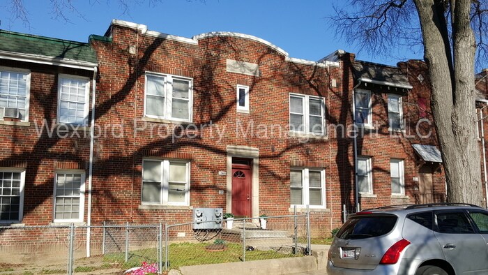 Primary Photo - 1148 Owen Pl NE