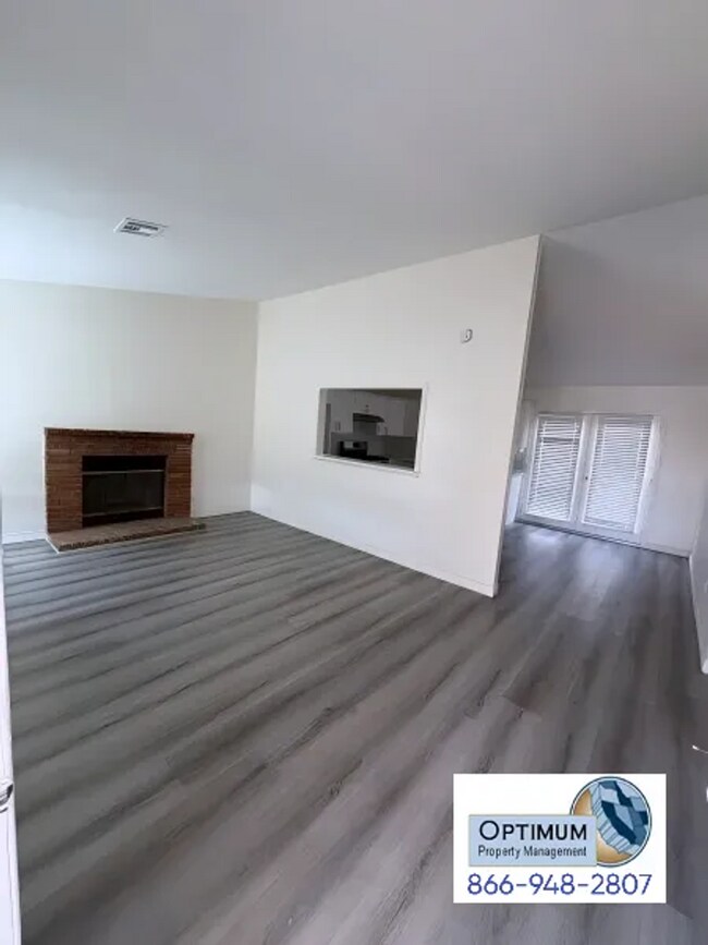 Building Photo - Beautifully newly remodeled 2-bedroom, 1-bathroom home