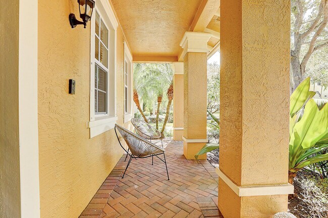 Foto del edificio - 231 E Bay Cedar Cir