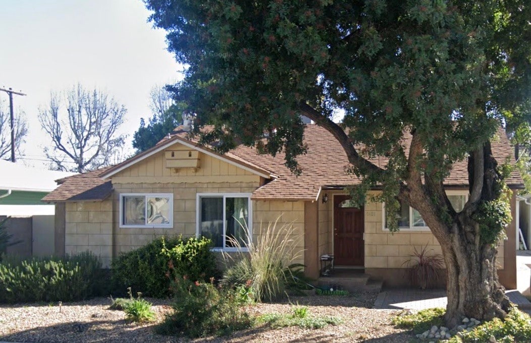 Primary Photo - 5452 Halbrent Ave
