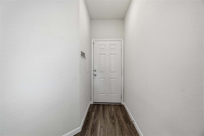 Building Photo - 6435 Kimball Mill Ln