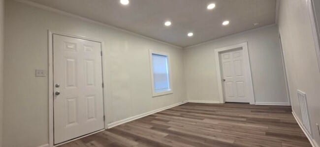 Building Photo - 3BD/2BA Home in Hickory