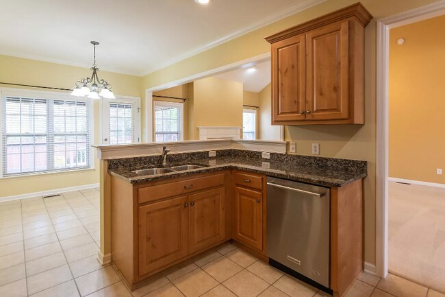 Building Photo - 6811 Neville Dr