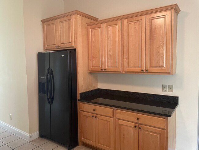 Foto del edificio - 4031 Oak Forest Dr