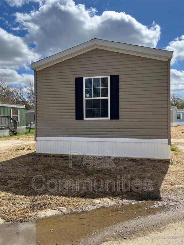 364 Shady Brook Hts, Greenwood, IN 46142 House Rental in Greenwood, IN