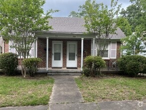 Building Photo - 706 N Monroe St