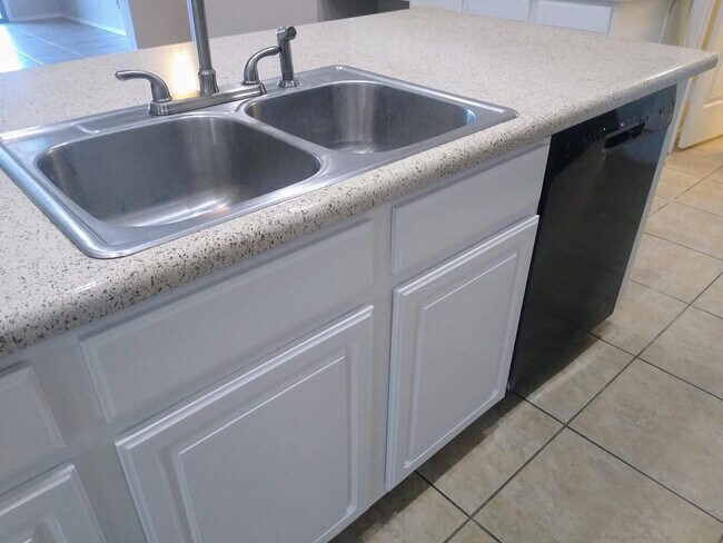 Building Photo - 24744 W Illini St