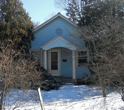 Foto principal - 2 br, 1 bath House - 512 N. James St.