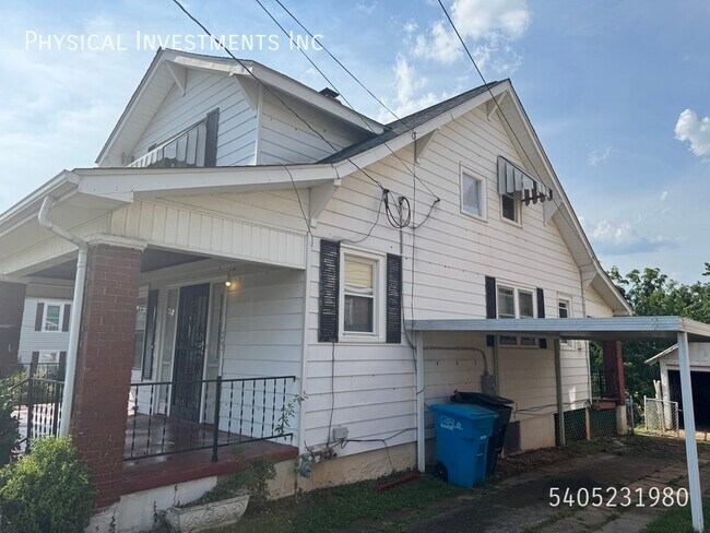 Foto del edificio - 1729 Moorman Ave NW
