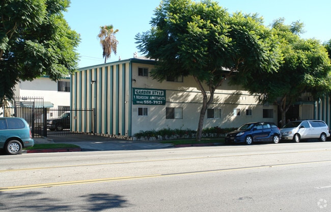 Building Photo - 812 S Glendale Apartments