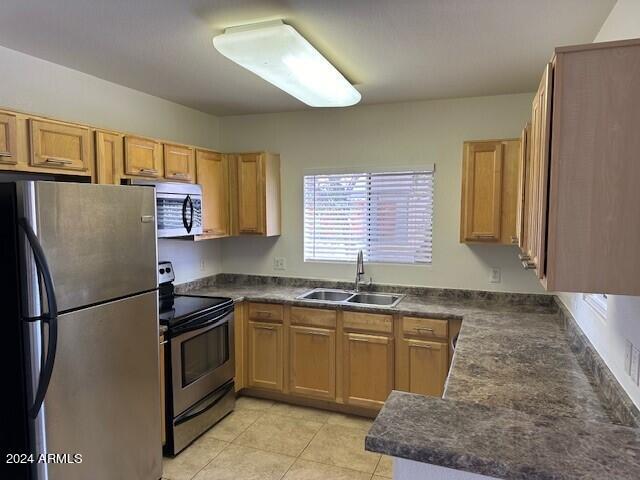 Foto del edificio - 1295 N Ash St