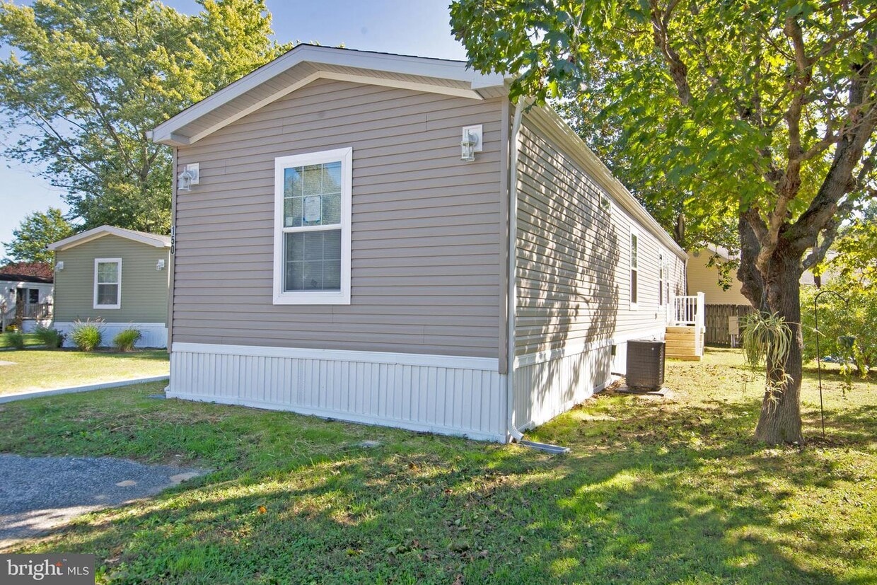 8 Camden Cir, Clayton, DE 19938 House Rental in Clayton, DE