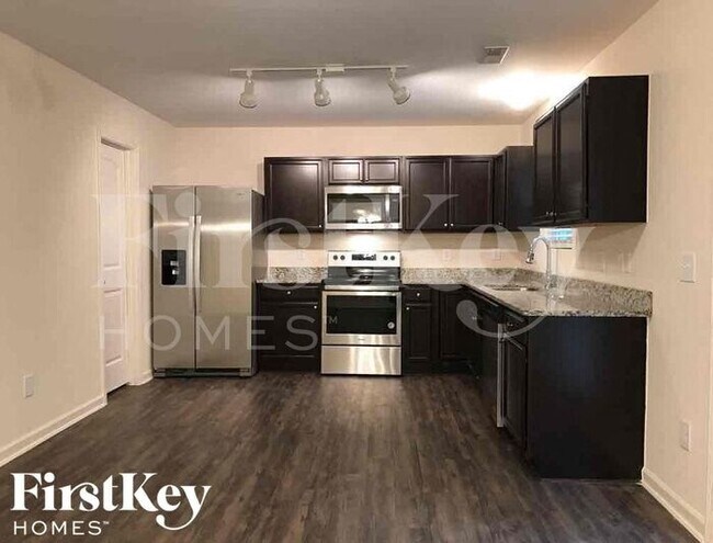 Foto del edificio - 2202 Matthew Oaks Ct