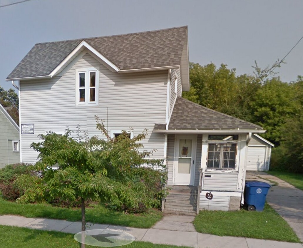 Primary Photo - 728 Franklin St
