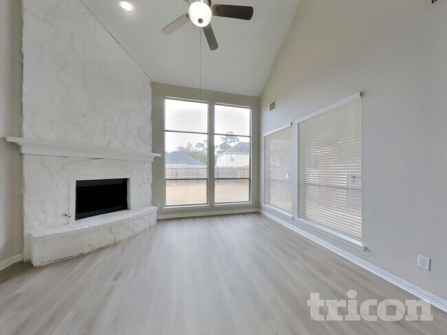 Foto del edificio - 12219 Arkansas Post Ln