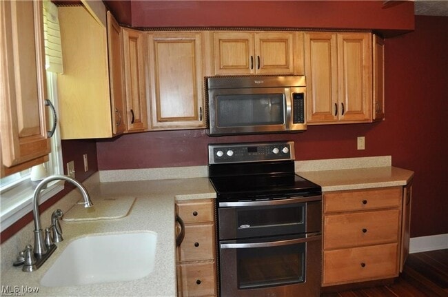 Foto del edificio - 7611 Stuhldreher St NW