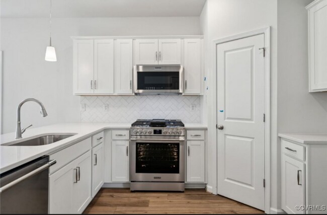 Foto del edificio - 6508 Lila Crst Ln