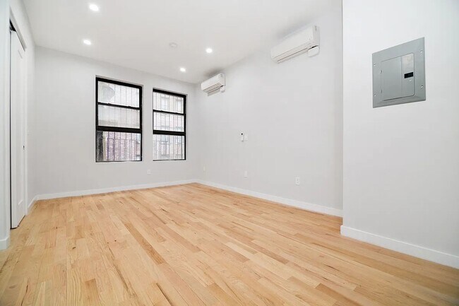 Foto del edificio - 117 West 57th Street