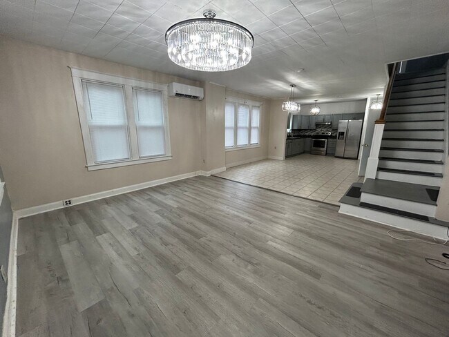 Building Photo - Beautiful 3 Bedroom in Lancaster