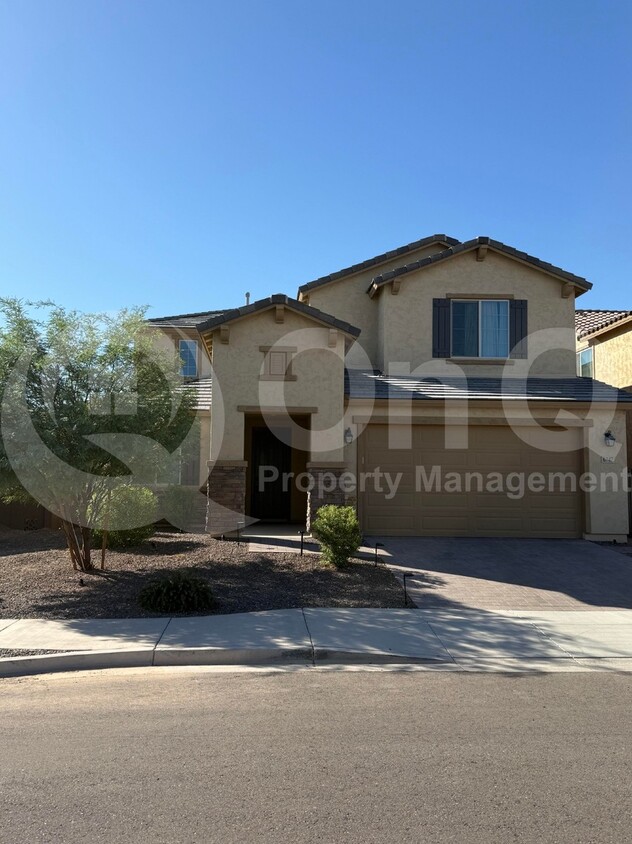 Foto principal - 6747 W Coles Rd