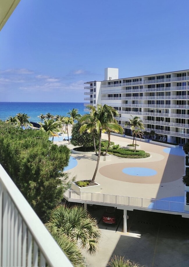 Foto del edificio - 3540 S Ocean Blvd