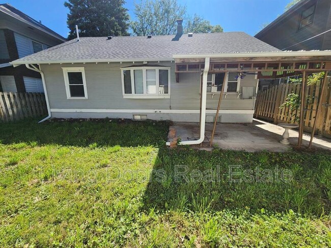 Building Photo - 1811 S 23rd St