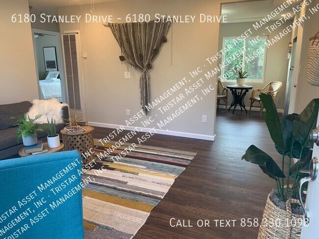 Building Photo - Beautiful downstairs 2 bedroom 1 bath