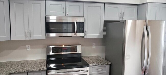 Building Photo - 8503 Gambel Oak Dr