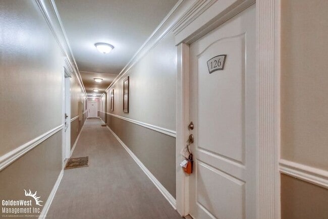 Foto del edificio - Charming 1Bdm 1Ba Coastal Condo in Pacific Beach!