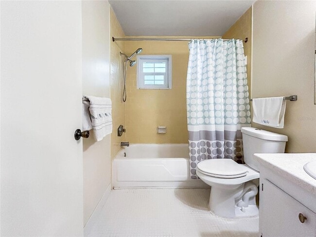 Photo - 1706 Belleair Forest Dr Apartment