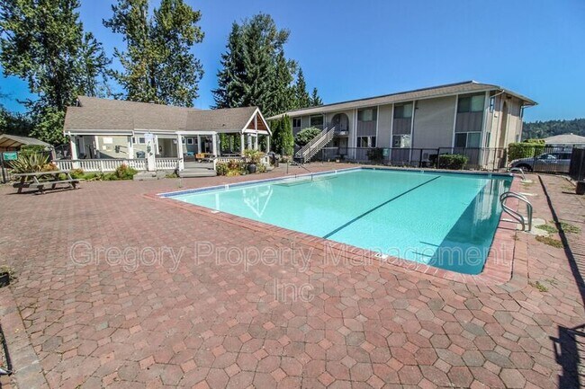 Foto del edificio - 17310 NE 45th St