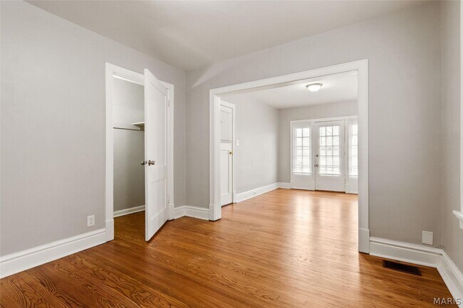 Foto del edificio - 3969 Potomac St