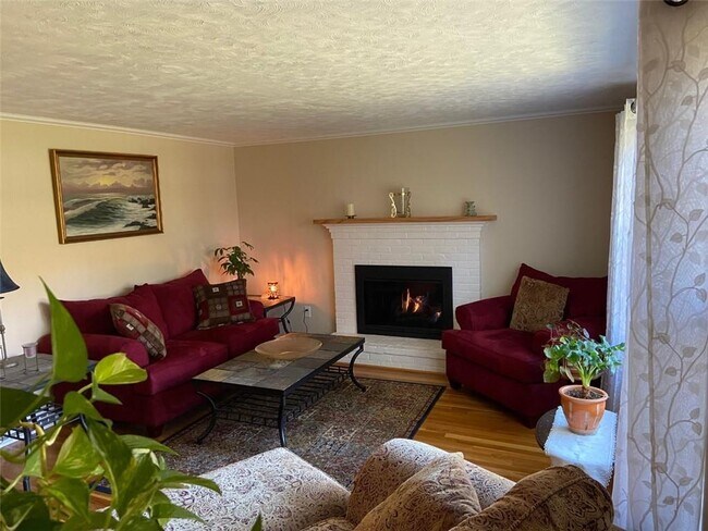 Building Photo - 42 Briarbrook Dr