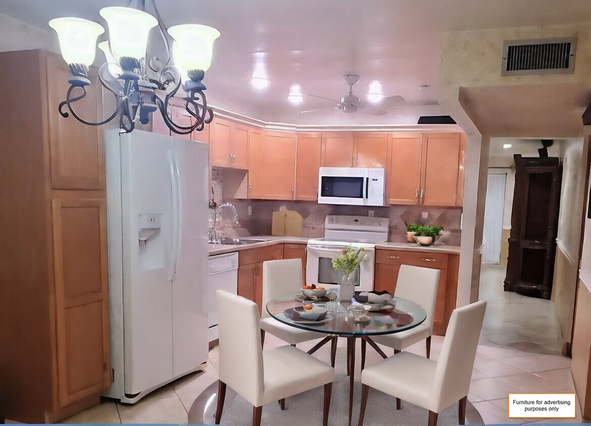 Foto principal - 2076 E Bond Dr