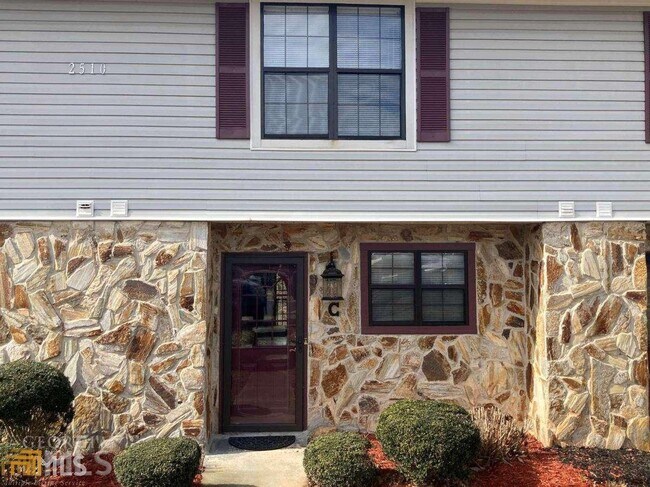 Building Photo - 2510 Hidden Cove Ct