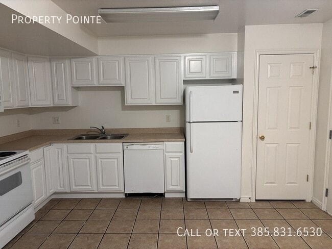 Building Photo - 1561 S 2000 W